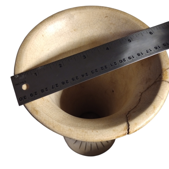 Weller Ethel 10.5" Trumpet Vase W/Cameos Named For Weller's Daughter Ethel - Picture 11 of 11